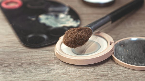 L'art du béret homme : style, tendances et conseils pour l'adopter avec élégance